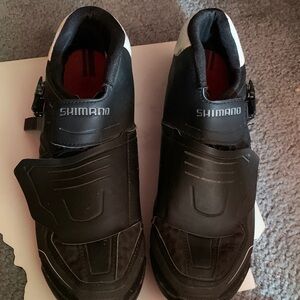 Shimano Black and White Men's Athletic Cycling Shoes